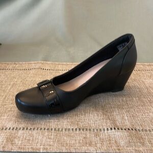 Clark’s comfort collection Wedge size 7.5